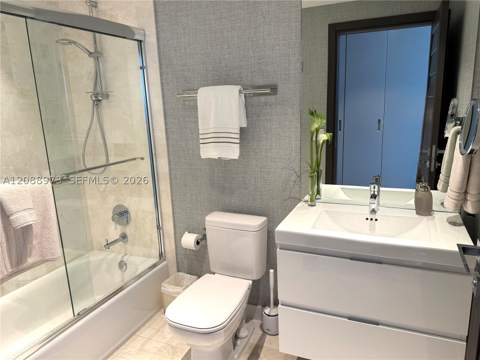 17111 Biscayne Blvd 2210, North Miami Beach FL - photo 22 of 32