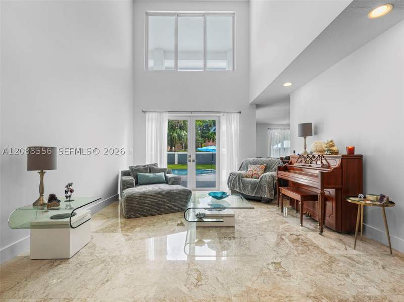 4 bedroom SingleFamilyResidence at 15822 SW 103rd Ln, Garden Hills Sub, Miami — photo 3