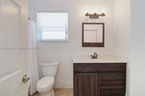 4241 NE 16th St, Homestead FL - photo 6 of 31