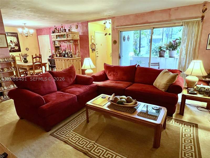 2 bedroom Condominium at 9304 SW 77th Ave C3, Kingston Square Condo, Miami — photo 2