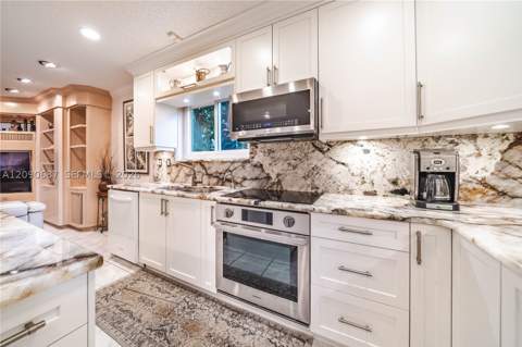 15935 NW 82nd Ct, Miami Lakes FL - photo 12 of 75
