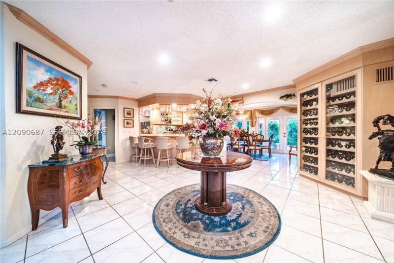 5 bedroom SingleFamilyResidence at 15935 NW 82nd Ct, Graham West, Miami Lakes — photo 5