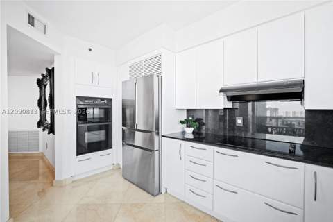 19111 Collins Ave 2207, Sunny Isles Beach FL - photo 10 of 36