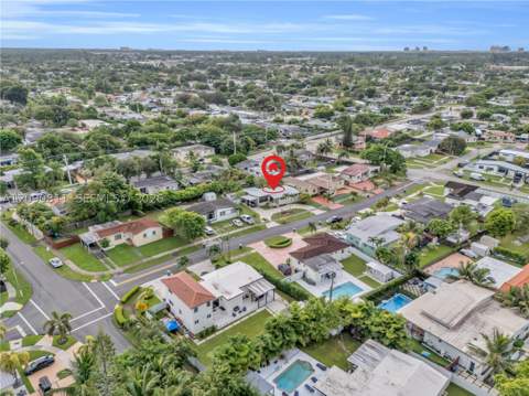 3121 SW 84th Ct, Miami FL - photo 10 of 32