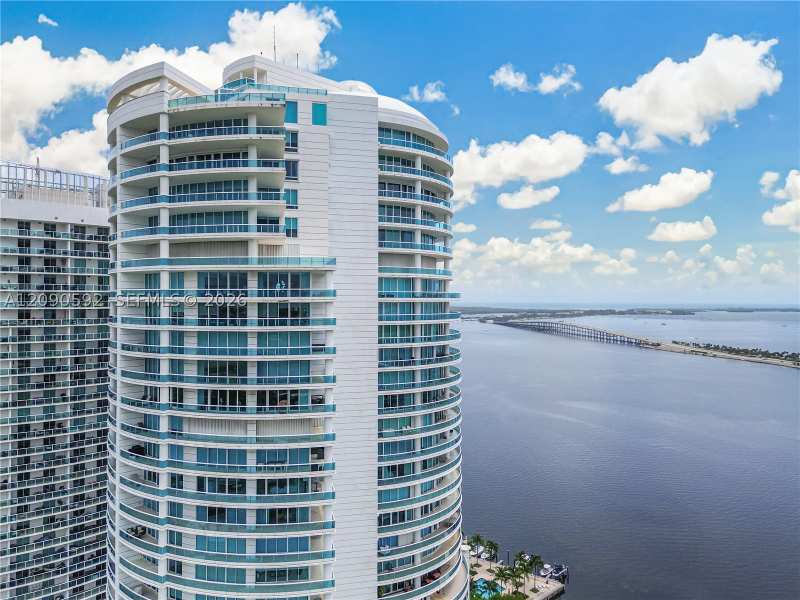 1 bedroom Condominium at 2127 SE Brickell Ave 1406, Bristol Tower Condo, Miami — photo 1