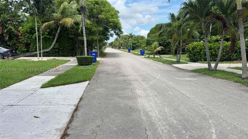 2 bedroom SingleFamilyResidence at 1782 NE 177th St, Fulford By The Sea Sec U, North Miami Beach — photo 3