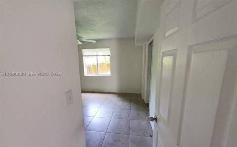 5810 W 18th Ln 101, Hialeah FL - photo 14 of 19