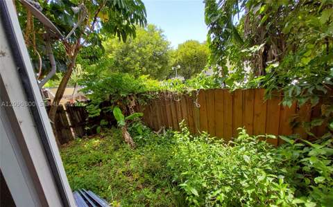 5810 W 18th Ln 101, Hialeah FL - photo 18 of 19