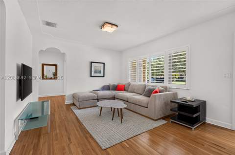 439 Candia Ave, Coral Gables FL - photo 23 of 65