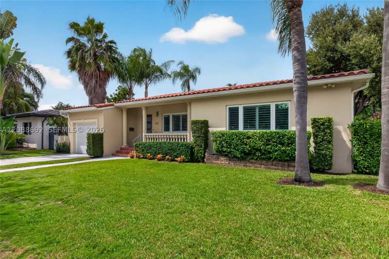 3 bedroom SingleFamilyResidence at 439 Candia Ave, C Gab Country Club Sec 6, Coral Gables — photo 5