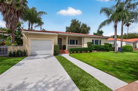 439 Candia Ave, Coral Gables FL - photo 6 of 65