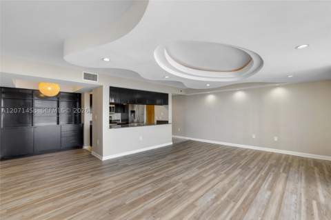 1200 Brickell Bay Dr 3001, Miami FL - photo 17 of 60