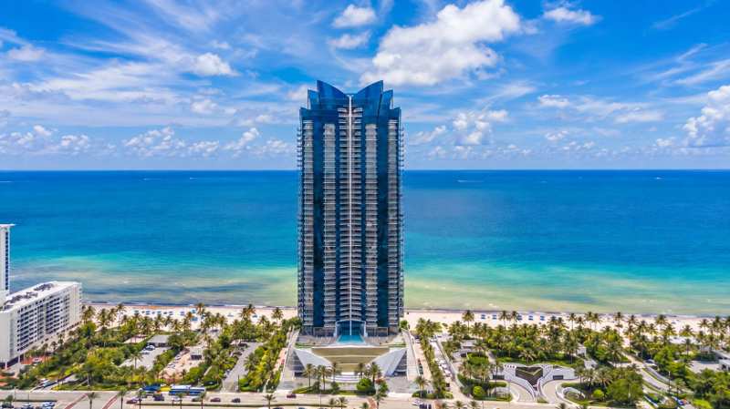 1 bedroom Condominium at 17121 Collins Avenue 2207, Jade Ocean Condo, Sunny Isles Beach — photo 1