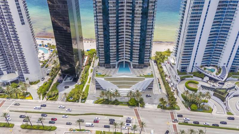 1 bedroom Condominium at 17121 Collins Avenue 2207, Jade Ocean Condo, Sunny Isles Beach — photo 4