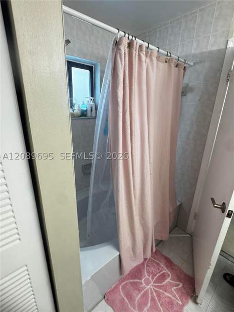 18155 SW 138th Pl, Miami FL - photo 9 of 15