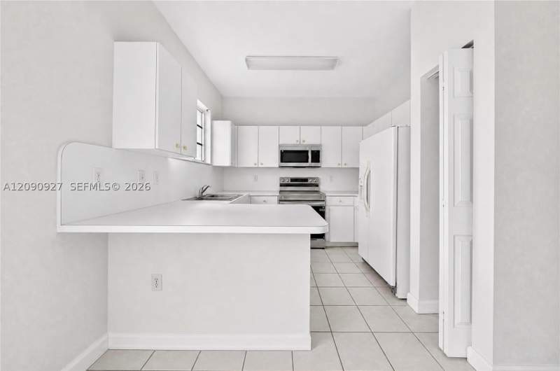 3 bedroom Condominium at 359 NE 27th Ter 204, Caribbean Isles Villas Co, Homestead — photo 5