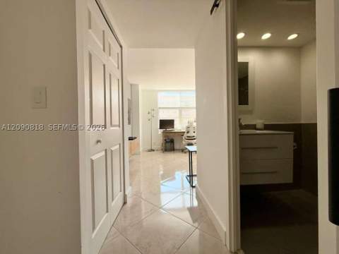 251 174th St 1712, Sunny Isles Beach FL - photo 16 of 27