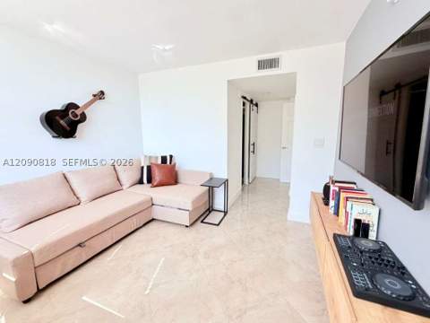 251 174th St 1712, Sunny Isles Beach FL - photo 21 of 27