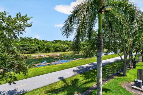 2665 NE 4th St 204, Homestead FL - photo 11 of 26