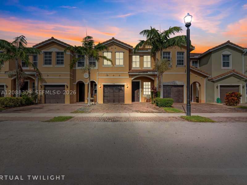 4 bedroom Townhouse at 1386 SE 23rd Ter, Keys Garden, Homestead — photo 1