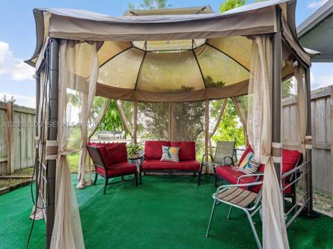 1386 SE 23rd Ter, Homestead FL - photo 23 of 27