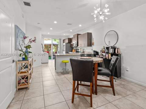 1386 SE 23rd Ter, Homestead FL - photo 6 of 27
