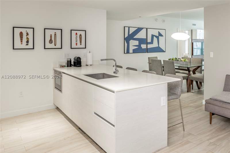 2 bedroom Condominium at 1300 S Miami Ave 2210, 1300 S Miami Avenue Condo, Miami — photo 2