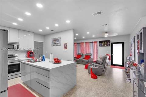 14740 SW 296th St, Homestead FL - photo 8 of 31