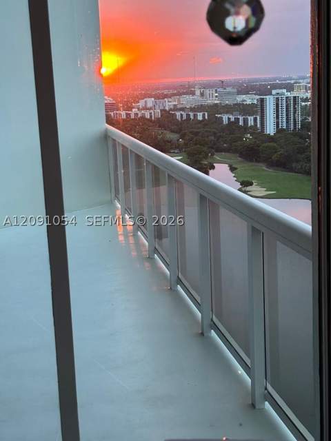 20185 E Country Club Dr Ts-7, Aventura FL - photo 11 of 39
