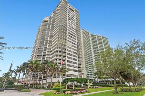 20185 E Country Club Dr Ts-7, Aventura FL - photo 13 of 39