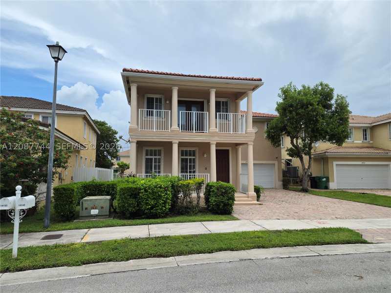 6 bedroom SingleFamilyResidence at 14145 SW 278th St, Mandarin Lakes, Homestead — photo 1