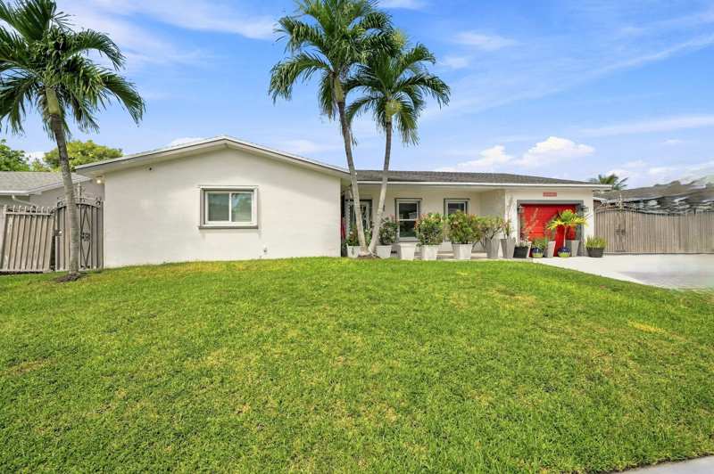 3 bedroom SingleFamilyResidence at 16820 SW 108th Avenue, Southland Pines, Miami — photo 1