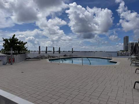 200 SE 15th Rd 7D, Miami FL - photo 20 of 25