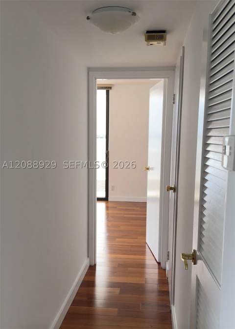 200 SE 15th Rd 7D, Miami FL - photo 8 of 25