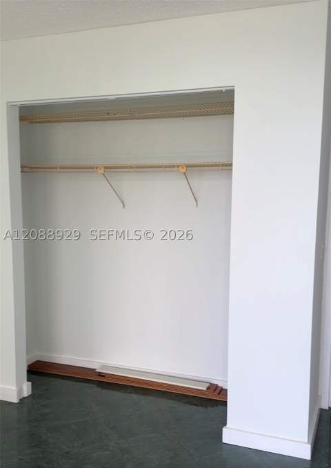 200 SE 15th Rd 7D, Miami FL - photo 9 of 25