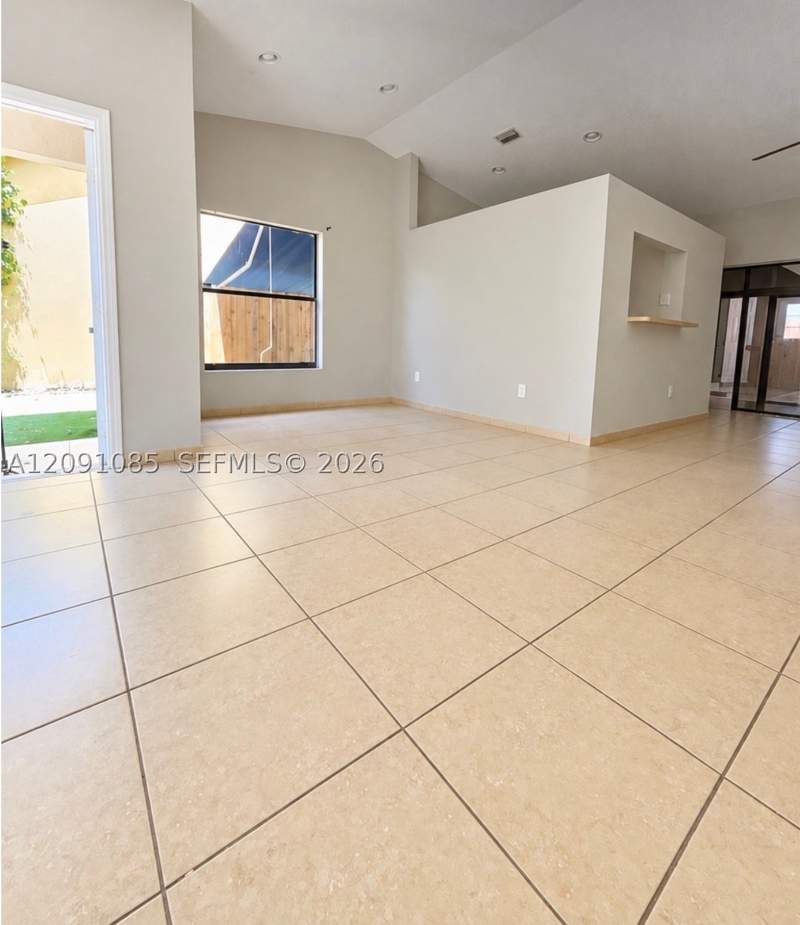 4 bedroom SingleFamilyResidence at 30233 SW 161st Ct, Pine Needles East Homes S, Homestead — photo 4