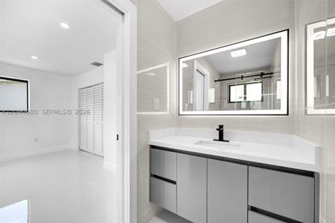 51 NW 161st St, Miami FL - photo 24 of 34