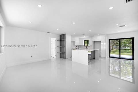 51 NW 161st St, Miami FL - photo 6 of 34