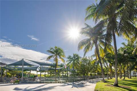 335 Ocean Dr 106, Miami Beach FL - photo 19 of 20