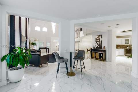2740 SW 13th St, Miami FL - photo 17 of 47