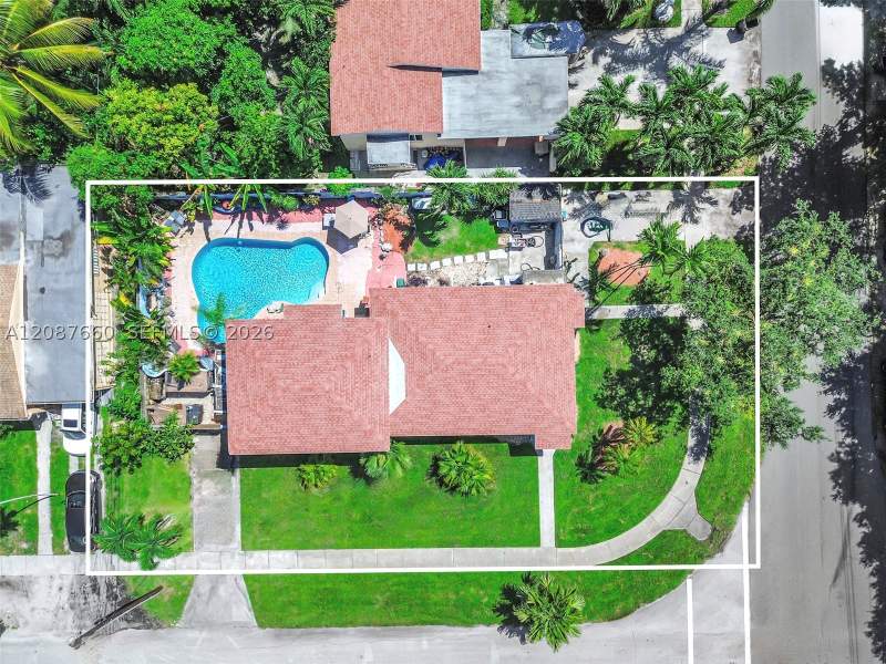 2 bedroom SingleFamilyResidence at 800 NE 144th St, Sunny Acres, North Miami — photo 3