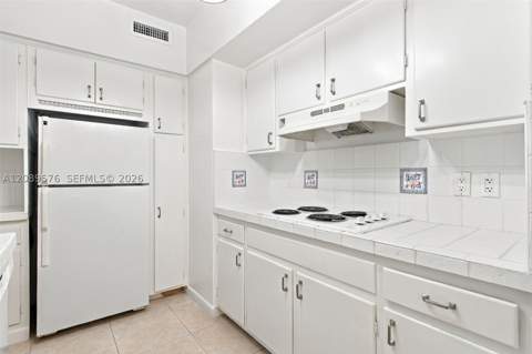 9101 E Bay Harbor Dr 201, Bay Harbor Islands FL - photo 12 of 25
