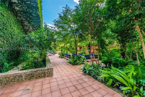 1749 NE Miami Ct 602, Miami FL - photo 23 of 24