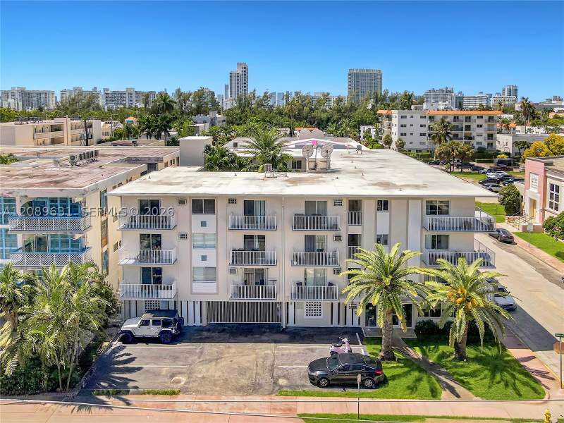 1 bedroom Condominium at 1420 Pennsylvania Ave 403, Penn Manor Condo, Miami Beach — photo 3