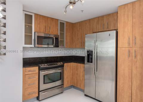 7910 Harbor Island Dr 507, North Bay Village FL - photo 11 of 38