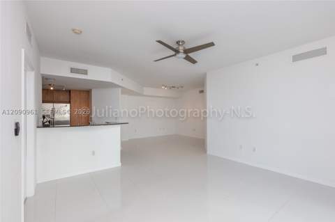 7910 Harbor Island Dr 507, North Bay Village FL - photo 13 of 38