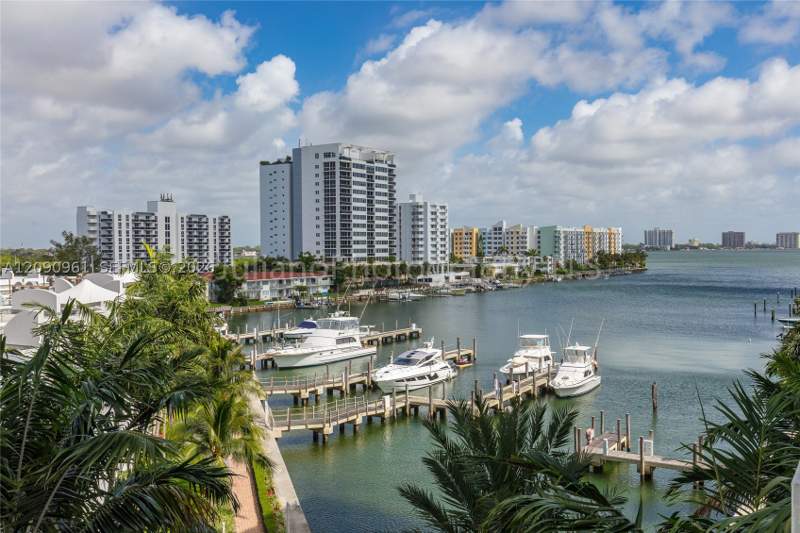 2 bedroom Condominium at 7910 Harbor Island Dr 507, 360 Condo B, North Bay Village — photo 2