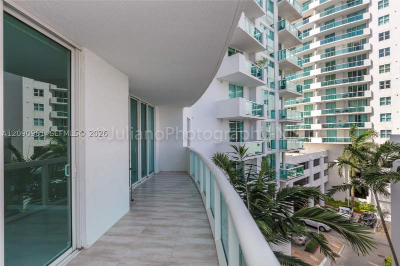 2 bedroom Condominium at 7910 Harbor Island Dr 507, 360 Condo B, North Bay Village — photo 3