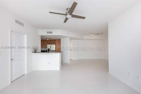 7910 Harbor Island Dr 507, North Bay Village FL - photo 7 of 38
