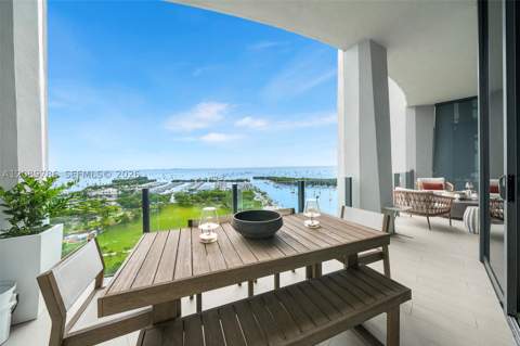 2811 S Bayshore Dr 15C, Miami FL - photo 20 of 57